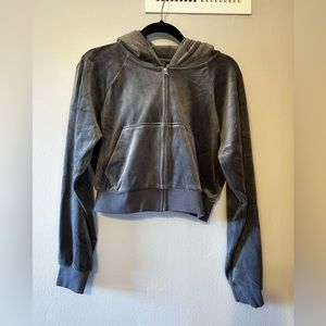 NEVER WORN H&M Cropped Velour Zip-Up Hoodie